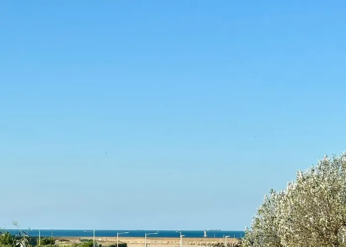 Mermoz Vue Mer, Parking